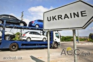 Легковых автомобилей за 2013 год было ввезено в Украину на сумму $2,7 млрд