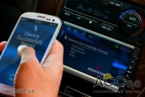 Каждому автомобилю Mercedes-Benz по Android-смартфону