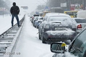 КГГА рекомендует водителям пользоваться общественным транспортом