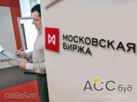 Российский рынок акций держится в плюсе