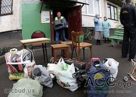 Пенсионера выселили неизвестные из собственной квартиры