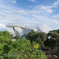 Музей под названием Fondation Louis Vuitton