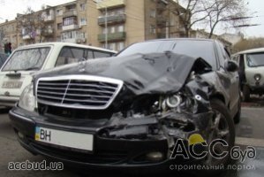 ТОП-"аварийных" автомобилей года на дорогах Украины