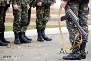 Украинским военнослужащим поднимут зарплату