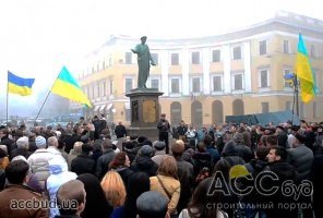 Милиция расследует стрельбу и наезд на митингующих под Одессой